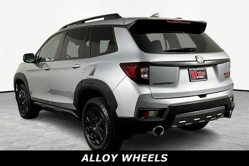 Lunar Silver Metallic 2023 Honda Passport TrailSport