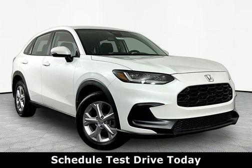 Platinum White Pearl 2023 Honda HR-V LX