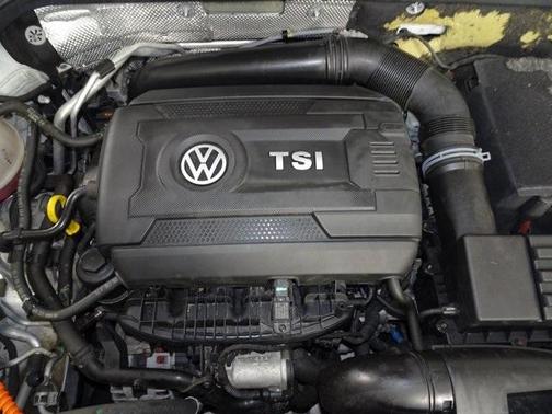 2014 Volkswagen Beetle 2.0T R-Line