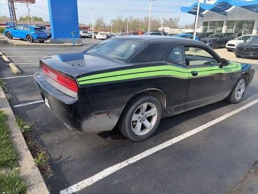 Black 2013 Dodge Challenger SXT