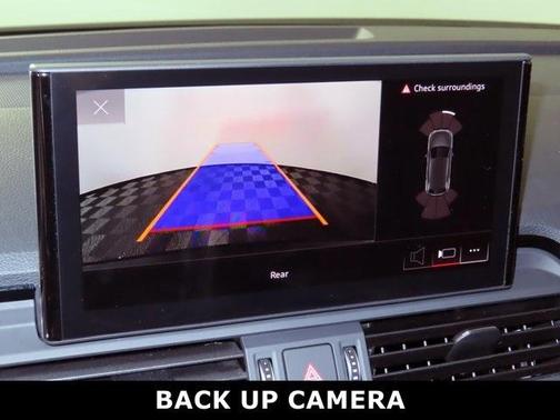 2024 Audi Q5 45 S line quattro Premium