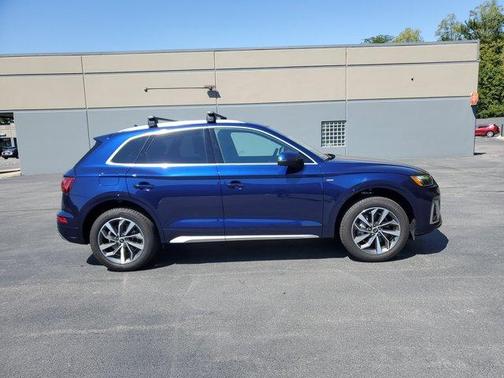 2024 Audi Q5 45 S line quattro Premium