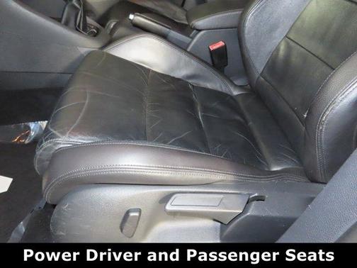 2012 Volkswagen Golf R 4-Door