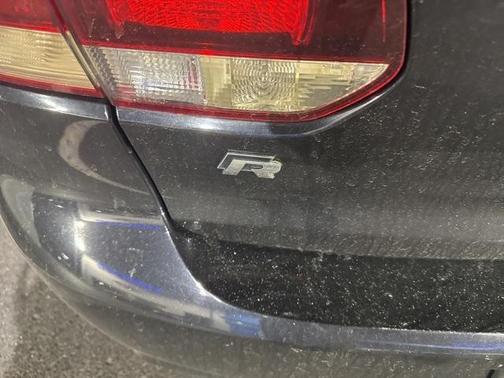 2012 Volkswagen Golf R 4-Door