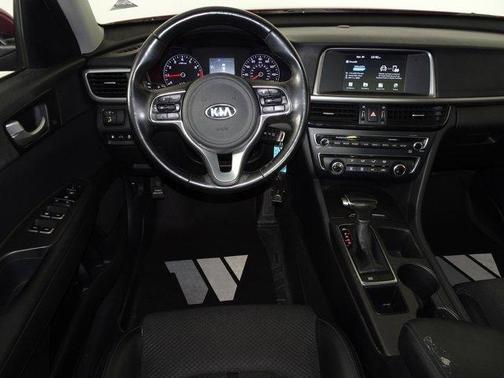 2018 Kia Optima S