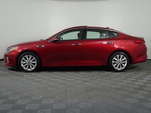 2018 Kia Optima S