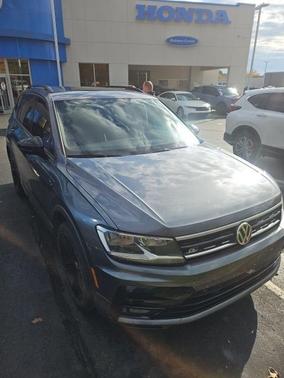 2019 Volkswagen Tiguan 2.0T SEL R-Line Black