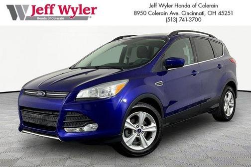 Deep Impact Blue 2016 Ford Escape SE
