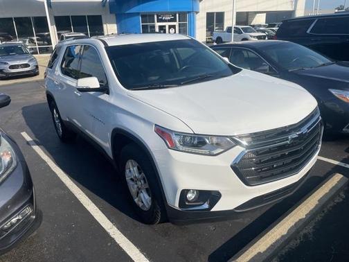 2018 Chevrolet Traverse LT Cloth