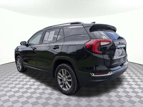 Ebony Twilight Metallic 2024 GMC Terrain SLT