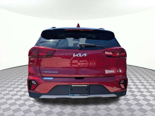 Runway Red 2022 Kia Niro Touring SE