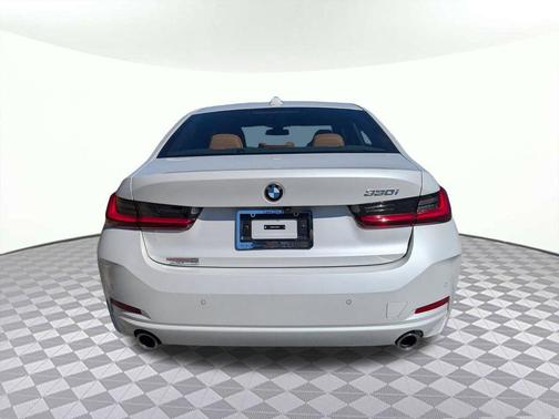 2023 BMW 330 330i
