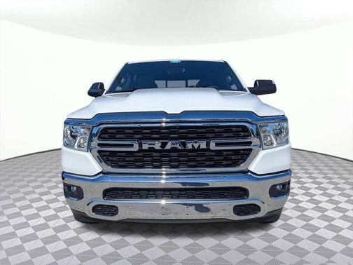 Bright White Clearcoat 2024 RAM 1500 Big Horn/Lone Star