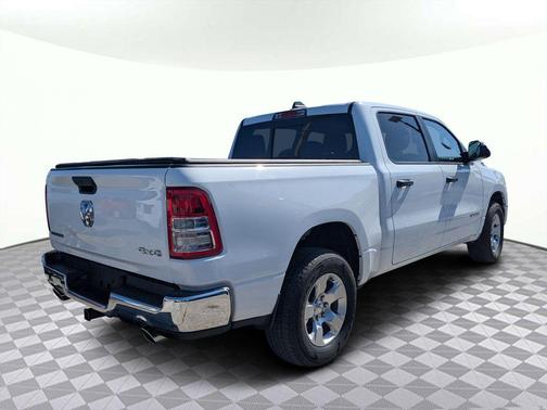 Bright White Clearcoat 2024 RAM 1500 Big Horn/Lone Star