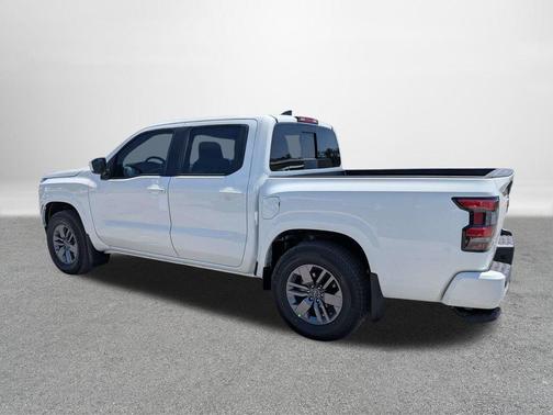 Glacier White 2026 Nissan Frontier SV