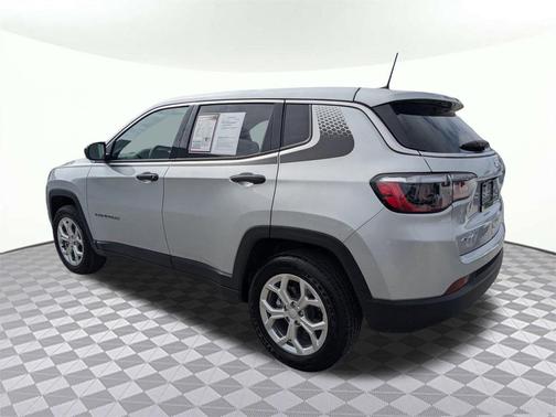 2024 Jeep Compass Sport