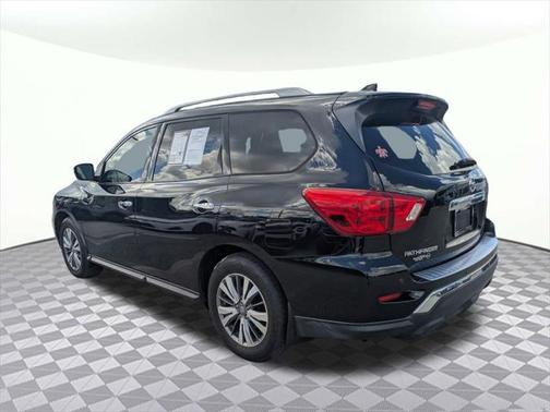 2020 Nissan Pathfinder S 2WD