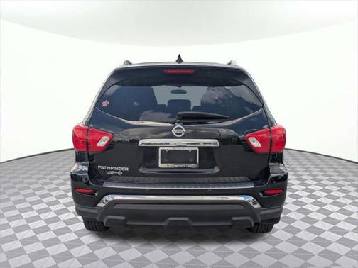 2020 Nissan Pathfinder S 2WD