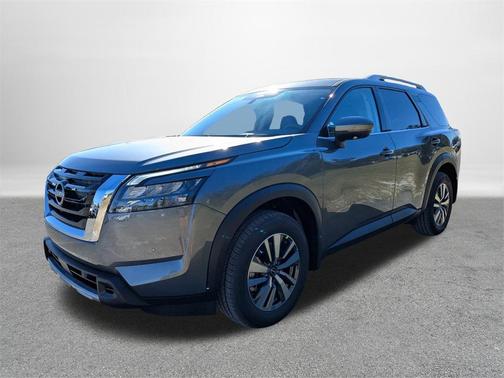 2025 Nissan Pathfinder SL FWD