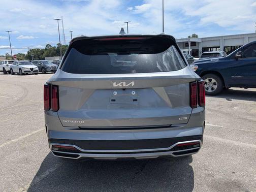 Steel Gray 2023 Kia Sorento Hybrid SX Prestige