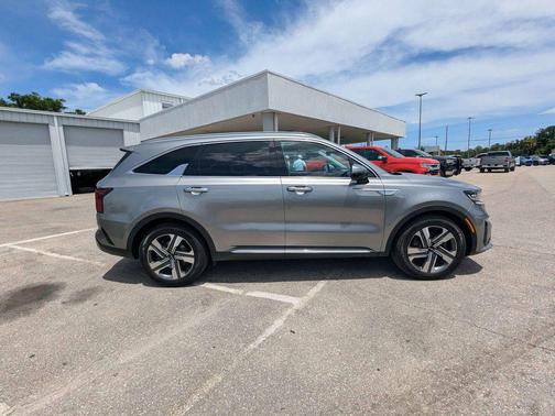 Steel Gray 2023 Kia Sorento Hybrid SX Prestige