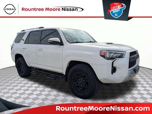 Super White 2018 Toyota 4Runner TRD Off Road Premium