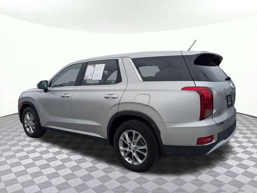 2022 Hyundai PALISADE SE