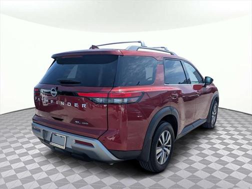 2023 Nissan Pathfinder SL 4WD