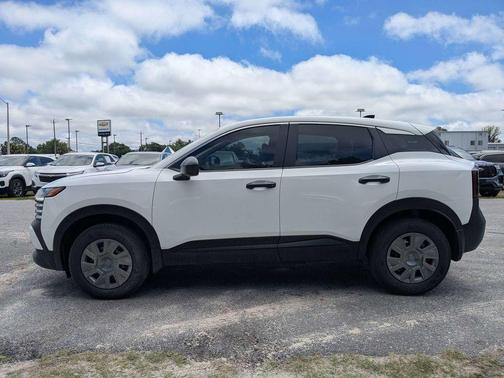 Fresh Powder 2026 Nissan Kicks S