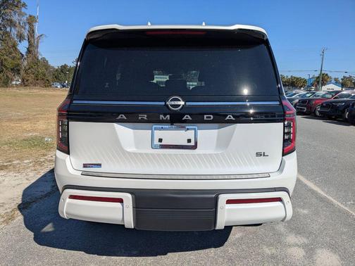 2026 Nissan Armada SL