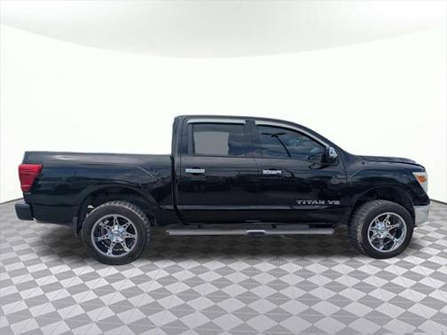 2018 Nissan Titan SL