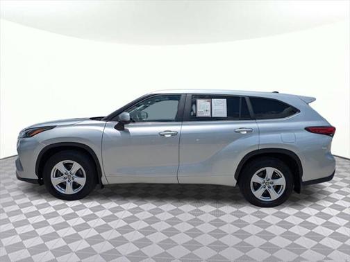 2023 Toyota Highlander Hybrid LE