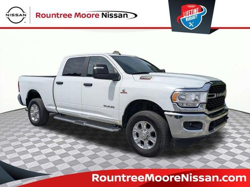 Bright White Clearcoat 2024 RAM 2500 Big Horn Crew Cab 4x4 6'4' Box