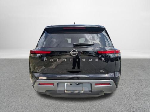 Super Black 2026 Nissan Pathfinder SL