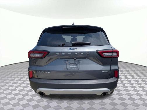 CARBONIZED GRAY METALLIC 2024 Ford Escape Active