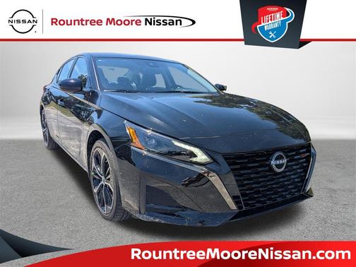 2025 Nissan Altima SR FWD