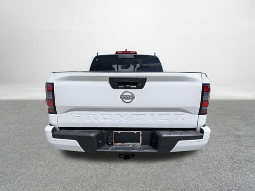 Glacier White 2027 Nissan Frontier SV