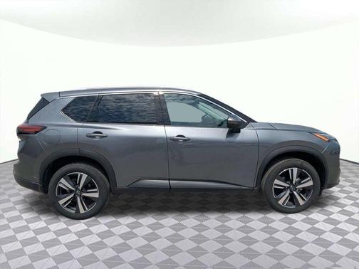 Gun Metallic 2026 Nissan Rogue SL