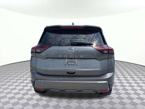 Gun Metallic 2026 Nissan Rogue SL