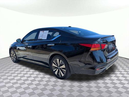 2021 Nissan Altima 2.5 SL