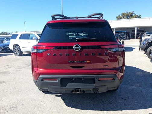 2023 Nissan Pathfinder Rock Creek 4WD