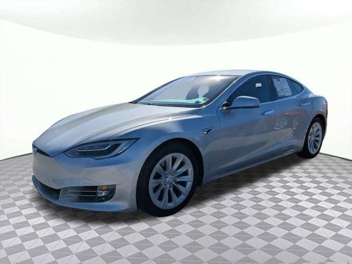 2017 Tesla Model S 75