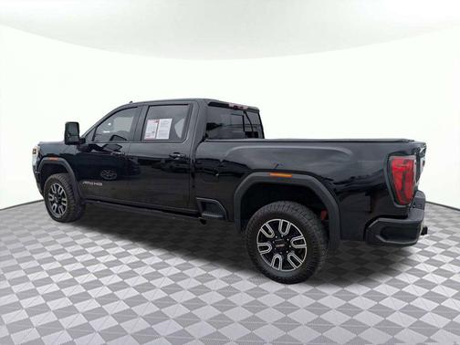 Onyx Black 2023 GMC Sierra 2500 AT4
