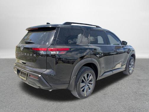 Super Black 2026 Nissan Pathfinder SV