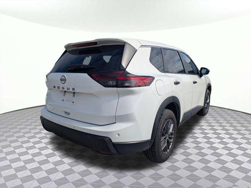 2024 Nissan Rogue S