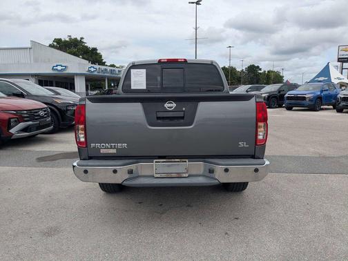 Gun Metallic 2019 Nissan Frontier SL
