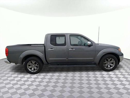 Gun Metallic 2019 Nissan Frontier SL