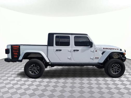 2024 Jeep Gladiator Mojave