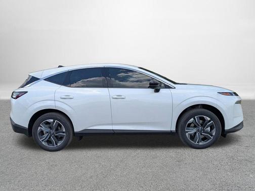 Everest White Pearl Tricoat 2026 Nissan Murano SL