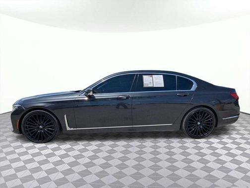 Dark Graphite Metallic 2020 BMW 740 740i